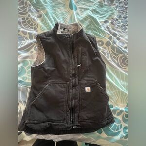 Woman’s carhartt duck canvas vest